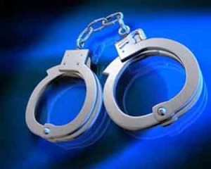 விபத்தில் முதியவர் காயம்; வாலிபர் கைது